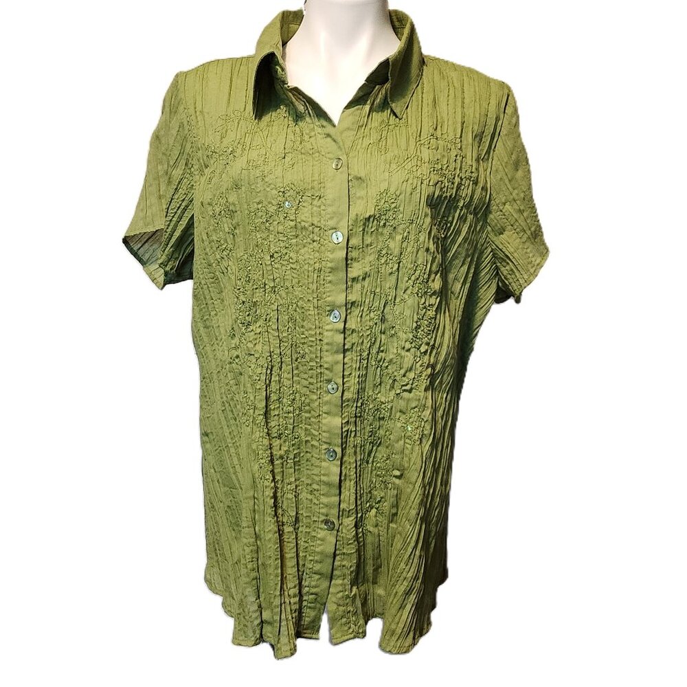 ❤️ 4/$20 Cato button-up shirt Women's 22/24W Embellished green pleated Spring